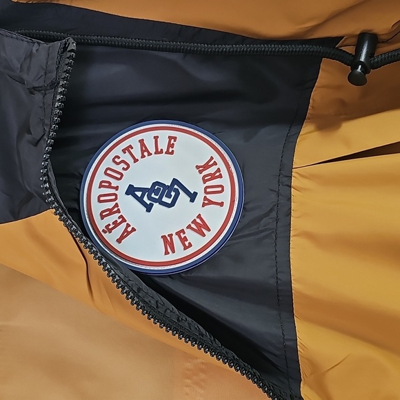 NWT Aeropostale Men Zip Windbreaker Hoodie Drawstring Logo Gold Black Large - Picture 15 of 15